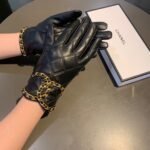 Chanel Gloves In Black - Image 2