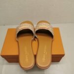 Louis Vuitton Lily Flat Mule Natural 1Ahlwf - Image 4