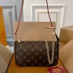 Louis Vuitton Pochette Accessoires Monogram Bag Brown 23Cm - Image 2