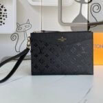 Louis Vuitton Daily Pouch Black 29Cm M62937 - Image 2