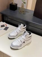 Valentino One Stud Mid-Top Calfskin Sneaker White Ys0E63Nwn 0N2 - Image 7