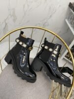 Gucci Women’S Leather Ankle Boots With Strap Black 550036 Dks00 1000 - Image 4
