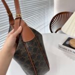 Celine Medium Heloise Bag In Triomphe Canvas Tan 30Cm 114712Fqm 04Lu - Image 6
