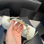 Chanel Clutch With Strap Shiny Crumpled With Imitation Pearls White 20Cm Ap3803 B15603 10601 - Image 9