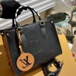 Louis Vuitton Onthego Mm Wilde At Heart Bag Black 35Cm M58522 - Image 3