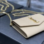 Saint Laurent Uptown Chain Wallet In Grain De Poudre Embossed Leather Blanc Vintage 19Cm 6077881Gf0J9207 - Image 3