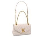 Louis Vuitton New Wave Chain Bag Mm Ivory 24Cm M58549