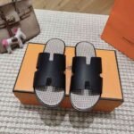 Hermes Izmir Sandal Noir H241869Zh02405 - Image 2