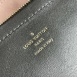 Louis Vuitton Pochette Coussin Black 20Cm M82116 - Image 6