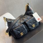 Chanel Large Hobo Bag Gold Tone Metal Black 31Cm - Image 3