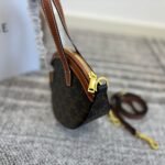 Celine Oal Bag In Triomphe Canvas Tan 24Cm 122262Bzj 04Lu - Image 4