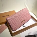 Miumiu Matelassé Nappa Wallet Pink 19Cm - Image 2