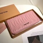 Miumiu Matelassé Nappa Wallet Pink 19Cm - Image 3