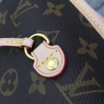 Iconic Set: Louis Vuitton Neverfull Gm And Celeste Wallet In Monogram - Image 3
