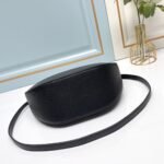 Valentino Garavani Vlogo Moon Medium Grainy Hobo Bag With Chain Black 29Cm 4W0B0N59Jdk 0No - Image 6