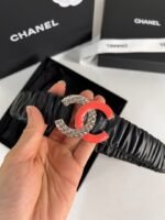 Chanel Women’S Pearl Circle Belt Red 30Mm - Image 4