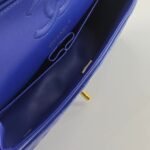 Chanel Classic Medium Flap Navy And Gold 25Cm - Image 6
