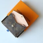Iconic Set: Louis Vuitton Neverfull Gm And Celeste Wallet In Monogram - Image 8