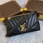 Louis Vuitton New Wave Chain Bag Mm Black 24Cm M58552 - Image 2