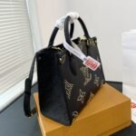 Louis Vuitton Onthego PM Black 25Cm M46733 - Image 3