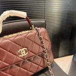Chanel Flap Bag With Top Handle Burgundy 25Cm - Image 3