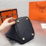 Hermes Picotin Lock 18 Bag Black With Gold 18Cm H056289Cc3Y - Image 5