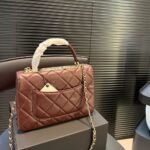 Chanel Flap Bag With Top Handle Burgundy 25Cm - Image 4
