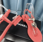 Chanel Shiny Pearl Crystal Cc Heart Thong Sandals Red G39674 X01000 0S084 - Image 7