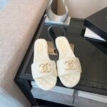 Chanel 23P Quilted Cc Chain Mule Sandal White - Image 4