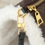 Louis Vuitton Teddy Mitt Monogram Brown 27Cm M26853 - Image 7