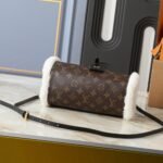 Louis Vuitton Teddy Mitt Monogram Brown 27Cm M26853 - Image 5