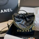 Chanel 22 Mini Handbag Shiny And Gold Tone Metal Black 20cm AS3980 B19059 94305 - Image 2
