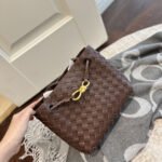 Bottega Veneta Small Andiamo Dark Brown 25Cm 766014VCPP12808 - Image 4