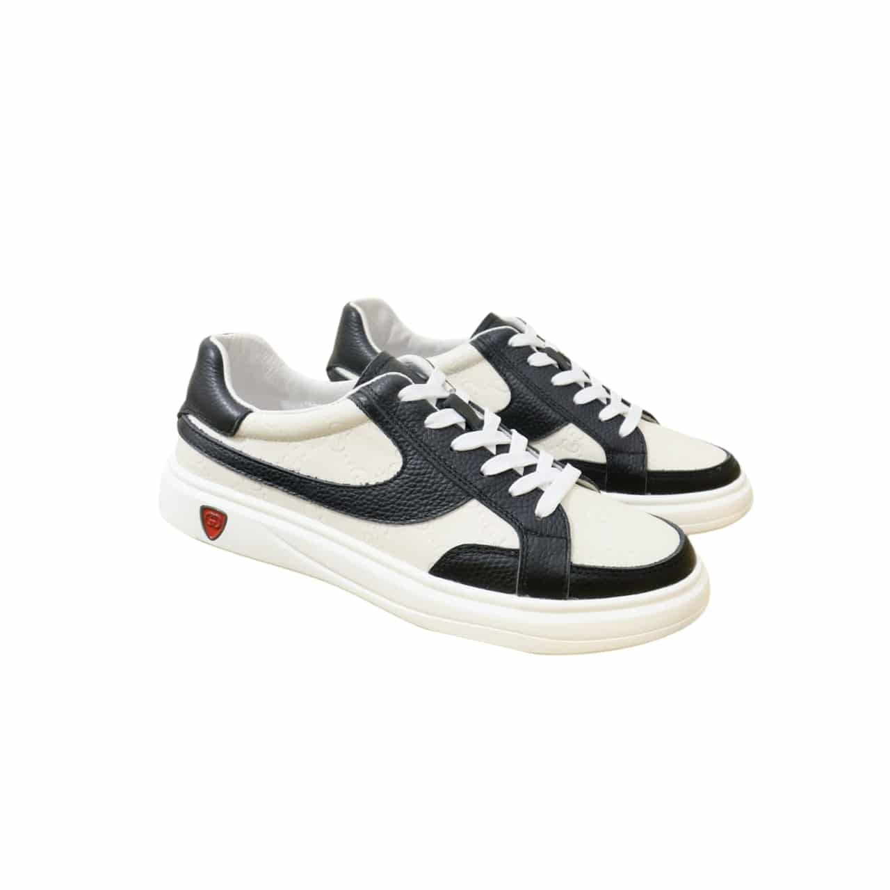 xr:d:DAF9SsQ5m7E:194,j:8496460863296045480,t:24022903 Gucci Gg Men’S Sneaker Leather Black And White - Image 1