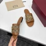 Gucci Women’s Slide Sandal With Horsebit Light Brown 834427 Aae05 2747 - Image 8