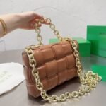 Bottega Veneta Chain Cassette Crossbody Bag In Maple 26Cm - Image 2