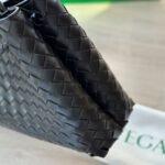 Bottega Veneta Small Andiamo Gold Finish Black 25Cm 766014Vcpp11139 - Image 3