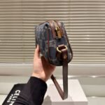 Celine Triomphe Baguette Bag In Denim Blue 22Cm - Image 5