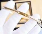 Gucci Ladies Watch Round Case With Slim Dial Gold In White 22Mm - Image 7