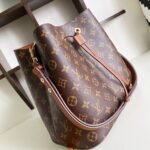 Iconic Set: Louis Vuitton Néonoé Mm And Monogram Zippy Long Wallet - Image 2