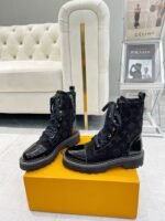 Louis Vuitton Territory Flat Ranger Black - Image 8