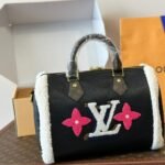 Louis Vuitton Speedy Bandouliere 30 Monogram Teddy Black 30Cm M56966 - Image 2