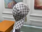 Louis Vuitton Damier Azur Coated Canvas Cap White - Image 4