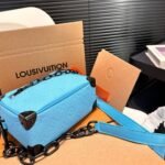 Louis Vuitton Mini Soft Trunk Turquoise 18Cm M11673 - Image 5