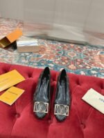 Louis Vuitton Madeleine Pumps Monogram Black - Image 10