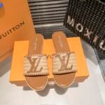 Summer Set: Louis Vuitton Saint Jacques Brown 45Cm And Lock It Flat Raffia Mules Brown - Image 8