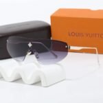 Louis Vuitton Cyclone Mask Sunglasses Purple With Silver - Image 2