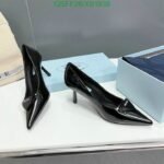 Prada Cleavage Nero Leather Pumps Black - Image 2