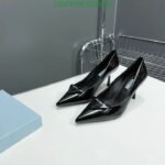 Prada Cleavage Nero Leather Pumps Black - Image 3