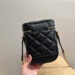 Saint Laurent 80’S Vanity 14Cm Black - Image 7